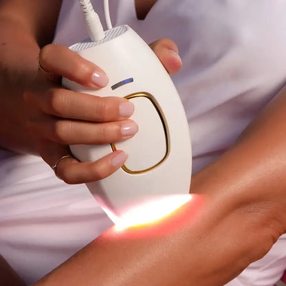Épilateur IPL – Épilation Permanente et Sans Douleur à Domicile